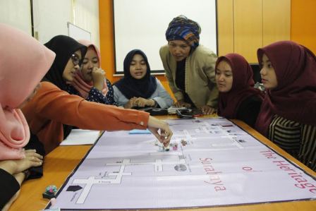 Kreatif, Laksanakan Ujian Via Media Game