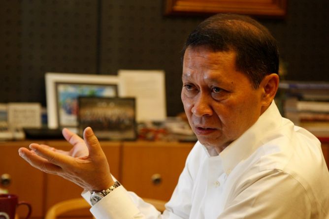 Kejati Jatim Tahan Kabid Wasdal Lumajang Karena Tambang Pasir
