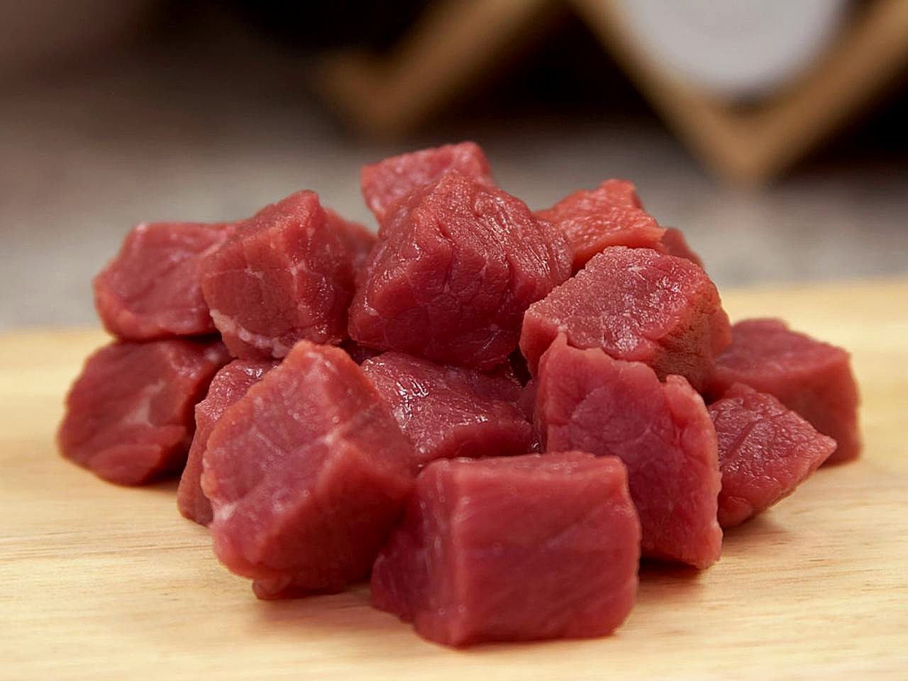 Beef prices skyrocketed in Surabaya Up