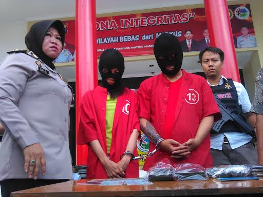 Janjikan Sanggup Kirim BBM Ke Bawean, Sepasang Kekasih EmbatUang 49 Juta