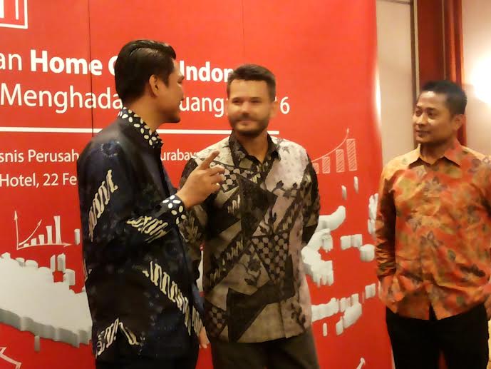 Home Credit Indonesia Ramaikan Jasa Pembiayaan di Surabaya