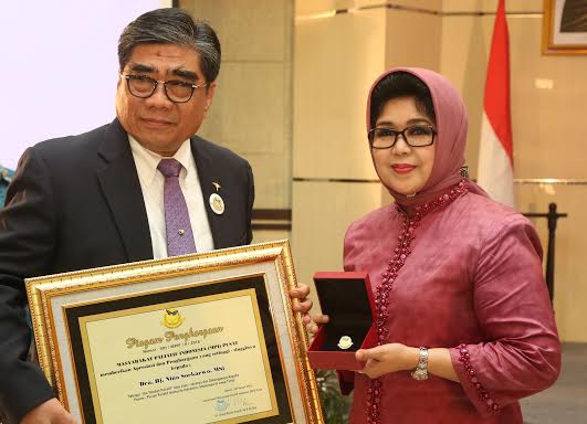Surabaya Pionir Paliatif Di Indonesia, Nina Soekarwo Ibu Teladan Paliatif Jatim