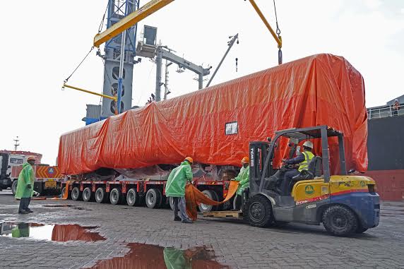 Produk Dalam Negeri, Presiden RI Jokowi Lepas 150 Gerbong KA Ke Bangladesh