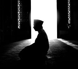 Manfaat Sholat Malam Bagi Kesehatan Tubuh Manusia