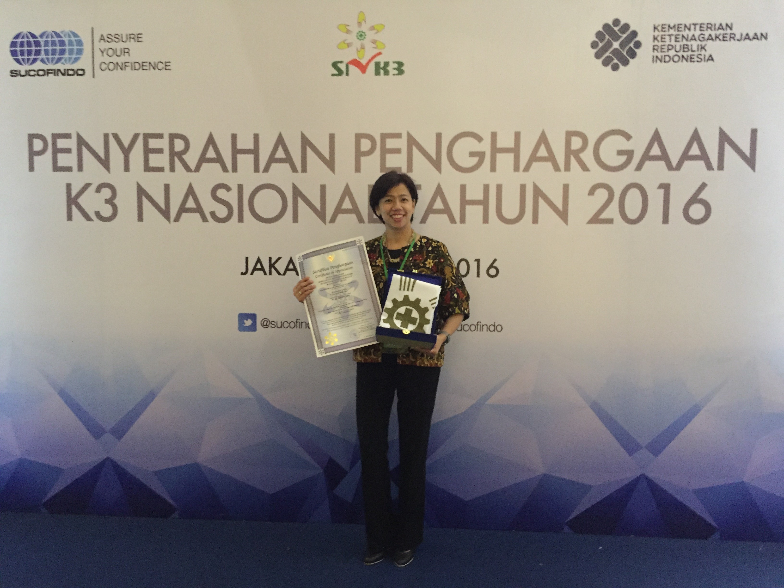 Pekan Ini XL Raih Dua Penghargaan K3 Dan Best Data Plan Di Indonesia Celluar Show Award 2016
