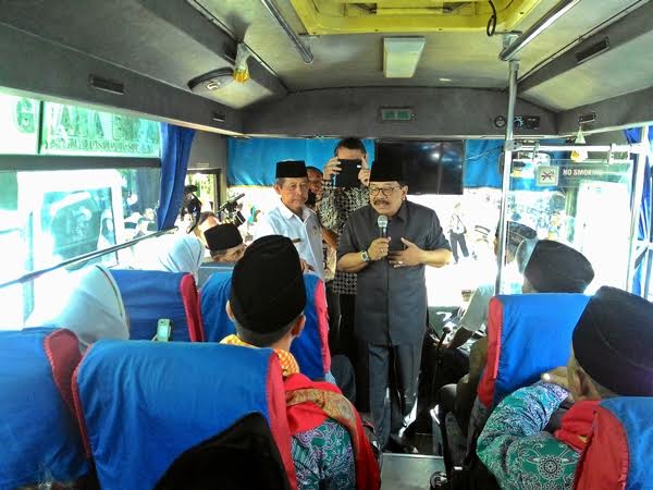 Gubernur Ingatkan Jamaah Calon Haji Agar Jaga Kondisi
