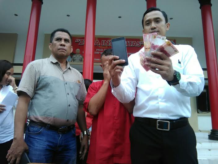 Jual ABG Lewat Sosmed Untuk Layani Hidung Belang, Polisi Surabaya bekuk Sang Mucikari