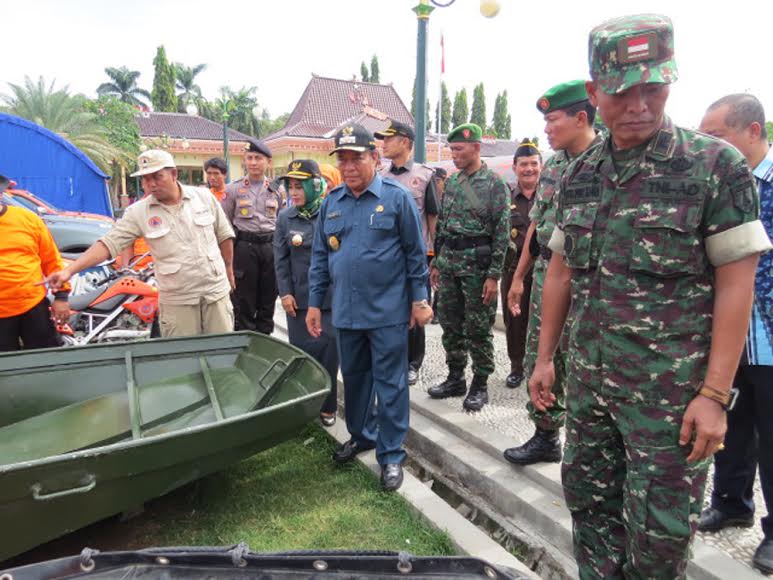 Kodim dan Unsur Pemkab Lamongan Gelar Apel Keseiapsiagaan Banjir