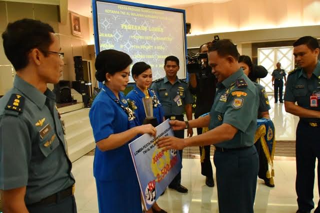 Tim Pesparawi Koarmatim Raih Juara III