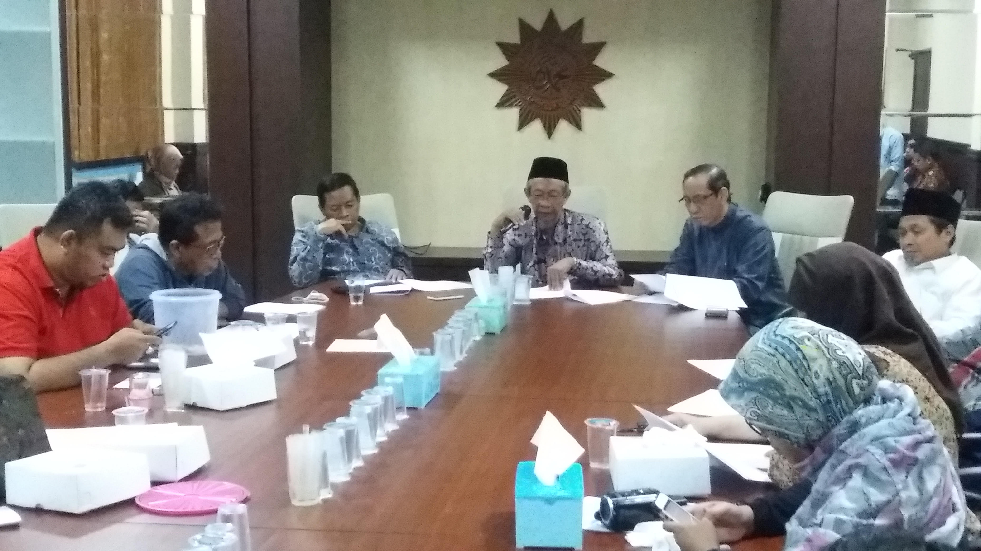 PW Muhammadiyah  JatimTak Larang Warganya Demo 212