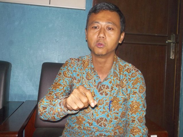 Ketua Fraksi Demokrat DPRD Surabaya: Soal Pendidikan, Risma Dan Pa De Satu Visi