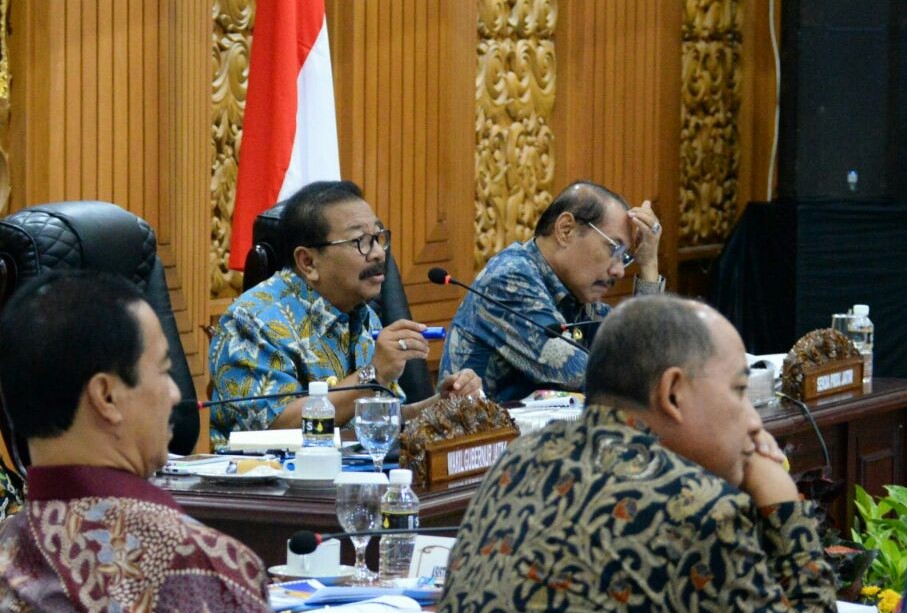 Pakde Karwo: Stok Beras Jatim Aman