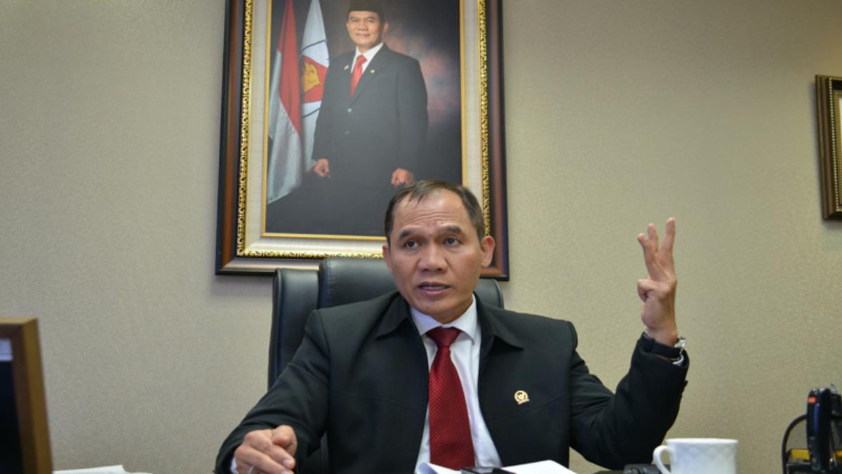 DPR RI: KKP Jangan Sibuk Tenggelamkan Kapal, Fokus Tingkatkan Produktivitas