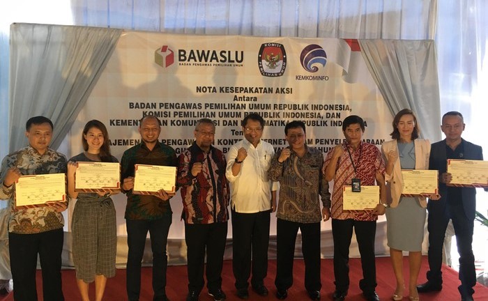 jelang Pilkada, Google Dan Berbagai Media Sosial Tanda Tangani Mou Berantas Hoax
