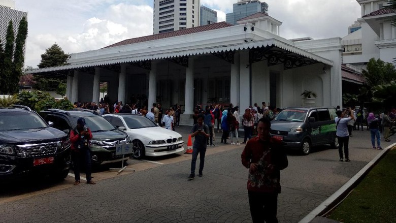 Gempa 6,4 SR Guncang Lebak Terasa Hingga Jakarta dan Bandung
