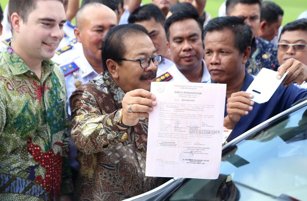 Gubernur: Pemprov Jatim Fasilitasi Angkutan Online