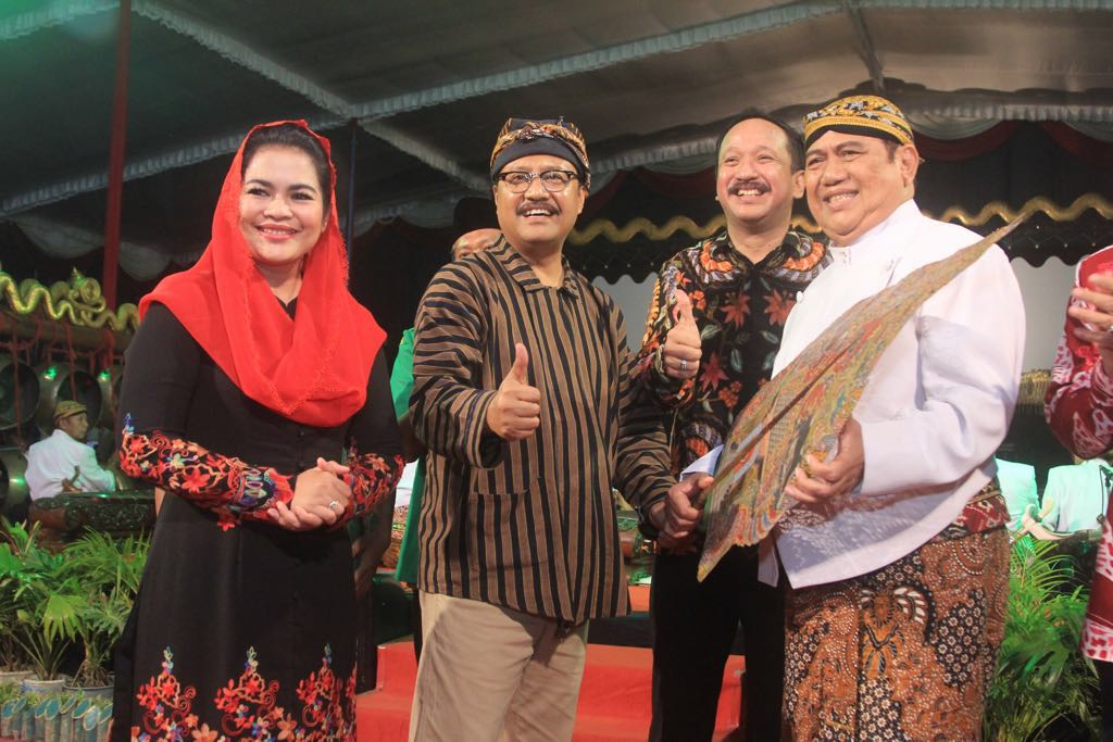 Bupati Probolinggo Doakan Gus Ipul-Puti Pimpin Jatim