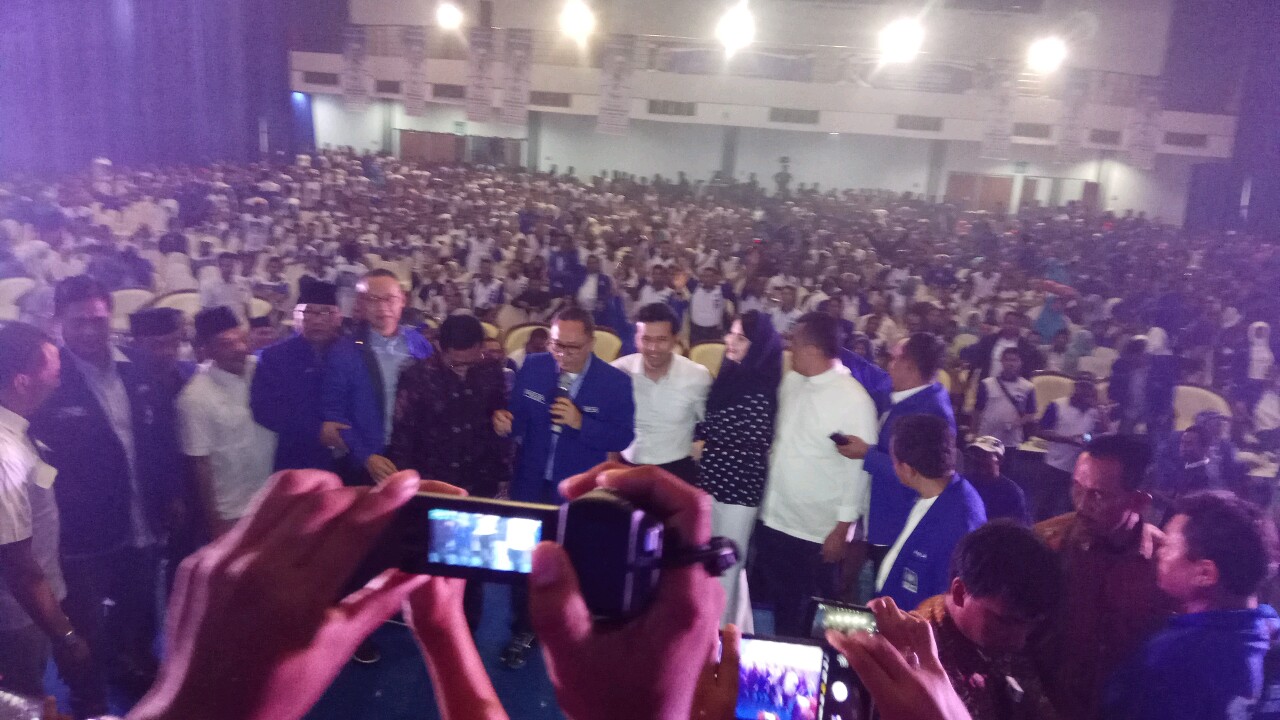 Pilgub Jatim, Zulhas Yakin Khofifah-Emil Unggul 10 