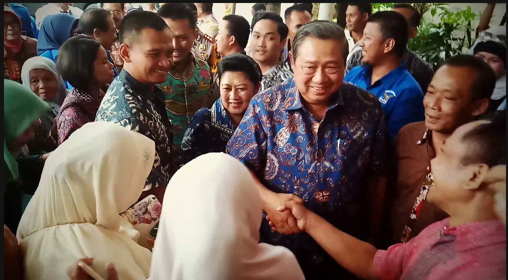 Enam Hari SBY Solidkan Mataraman Dukung Khofifah-Emil
