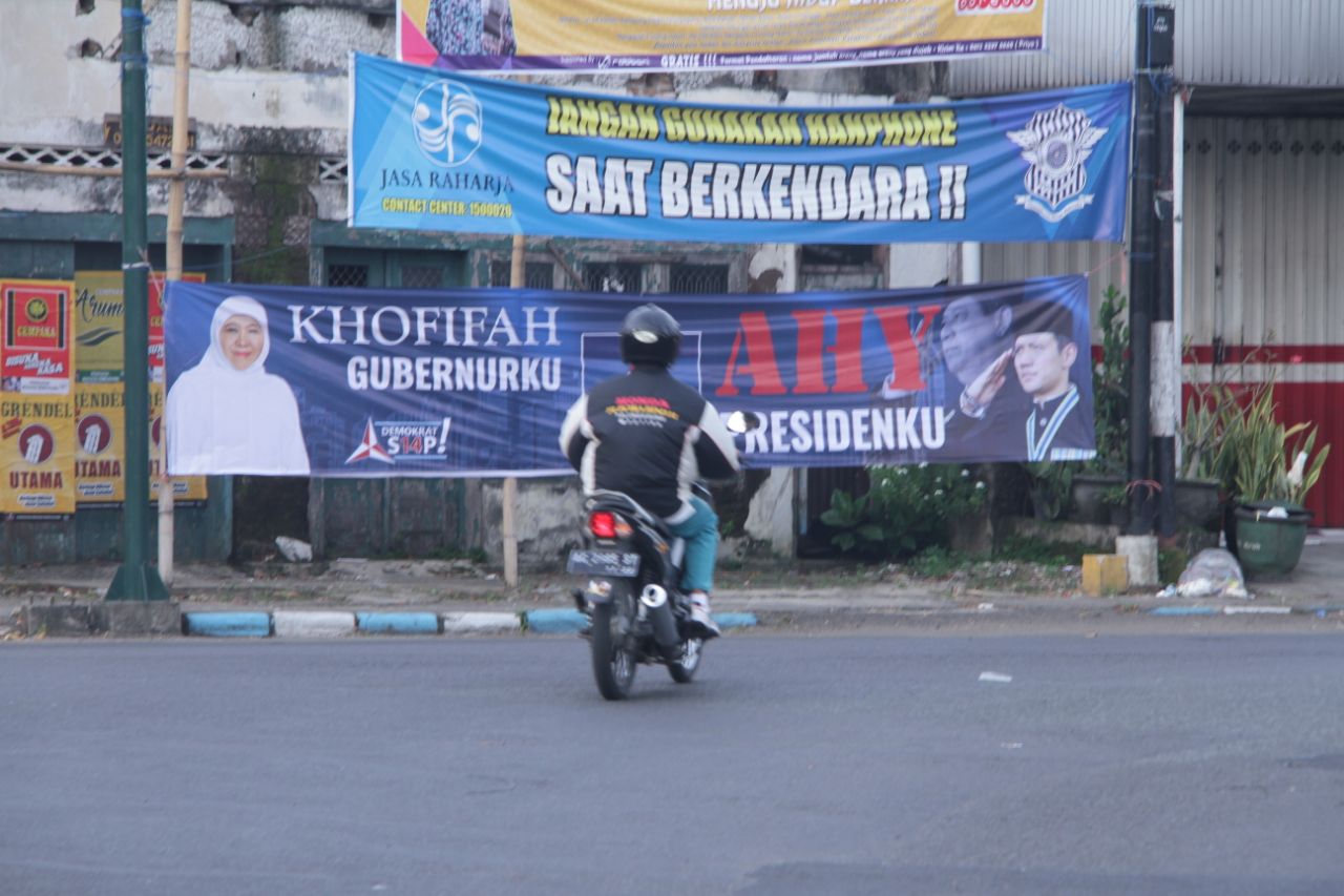 Panwaslu Tertibkan Spanduk Liar, Demokrat Berterima Kasih