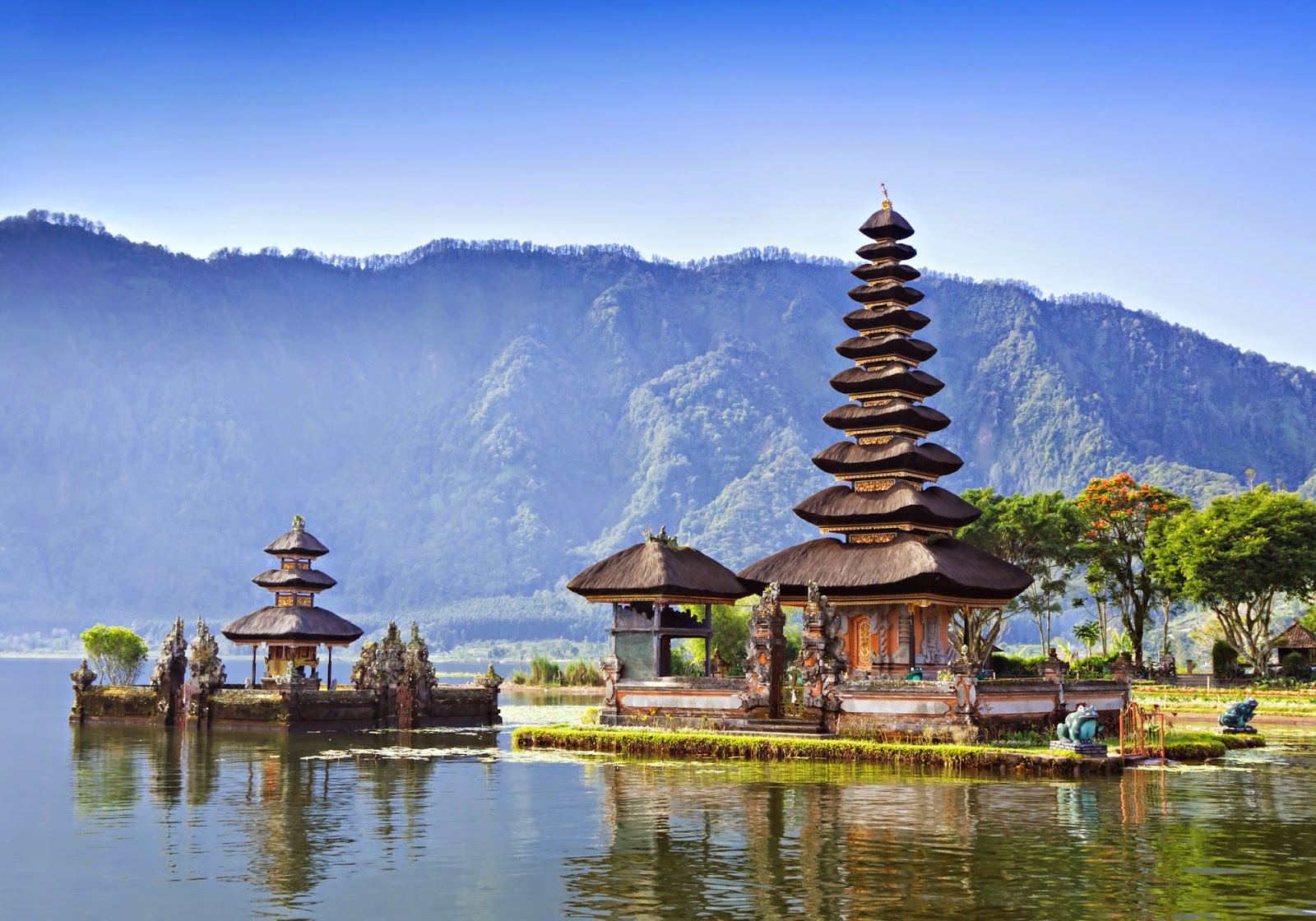 Mau Berwisata Keliling Dunia, Ini Daftar Lengkap Destinasi Wisata Terbaik Dunia