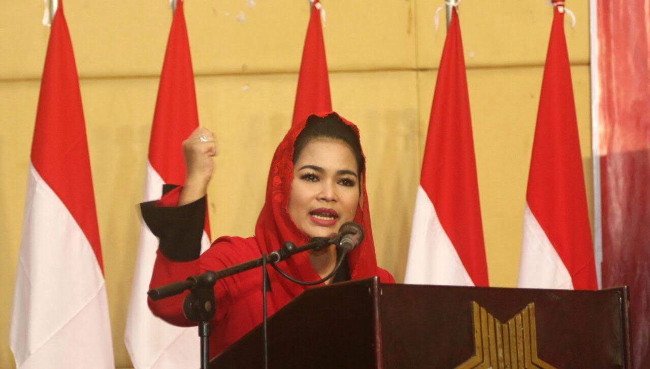 Didukung Relawan Jokowi, Puti Guntur  Sampaikan Terimakasih