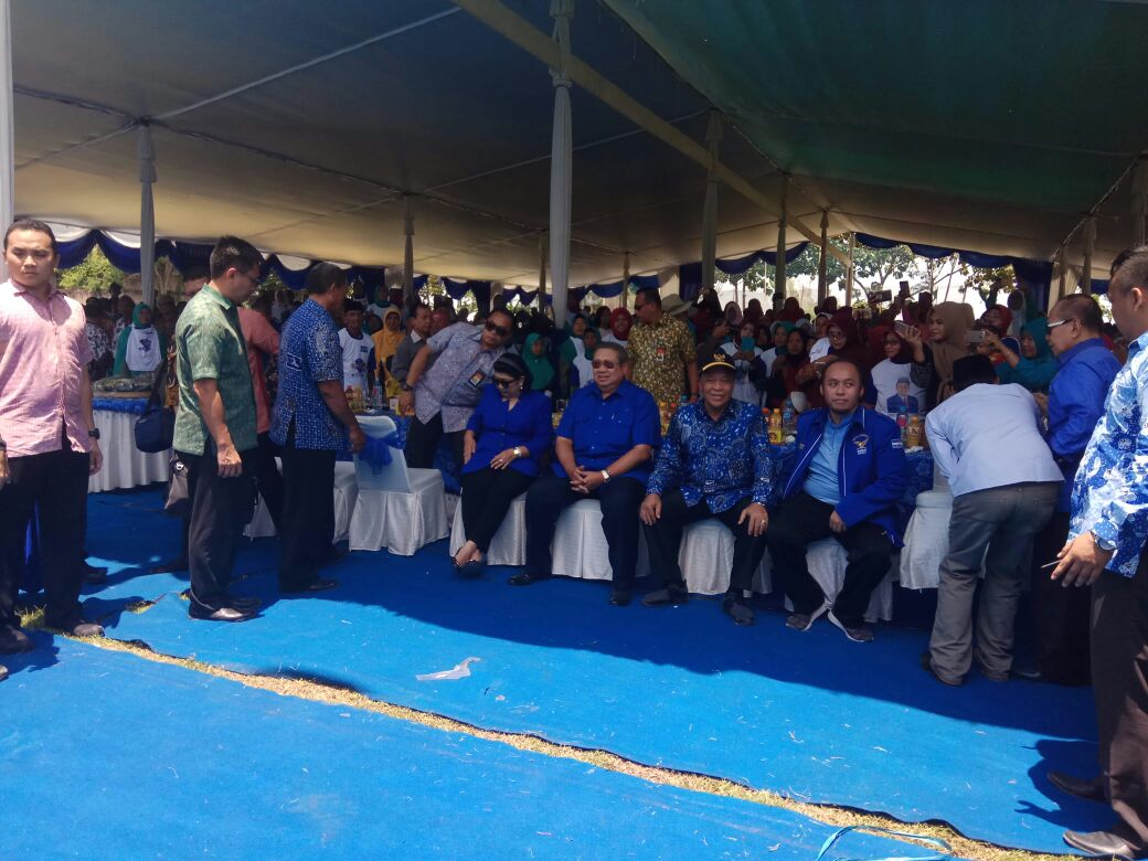 SBY Serap Aspirasi Warga Sekaran Lamongan