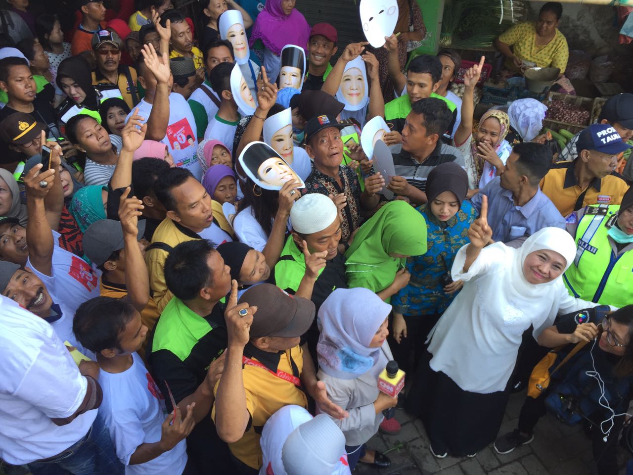 Pedagang Pasar Wadung Asri Sidoarjo: Baru Bu Khofifah Yang Datang Kesini