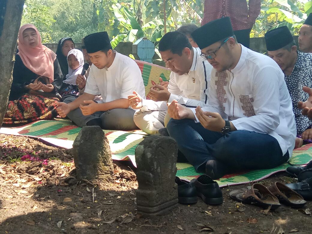 Para Leluhur Nganjuk Ini Ternyata Kerabat Emil Dardak
