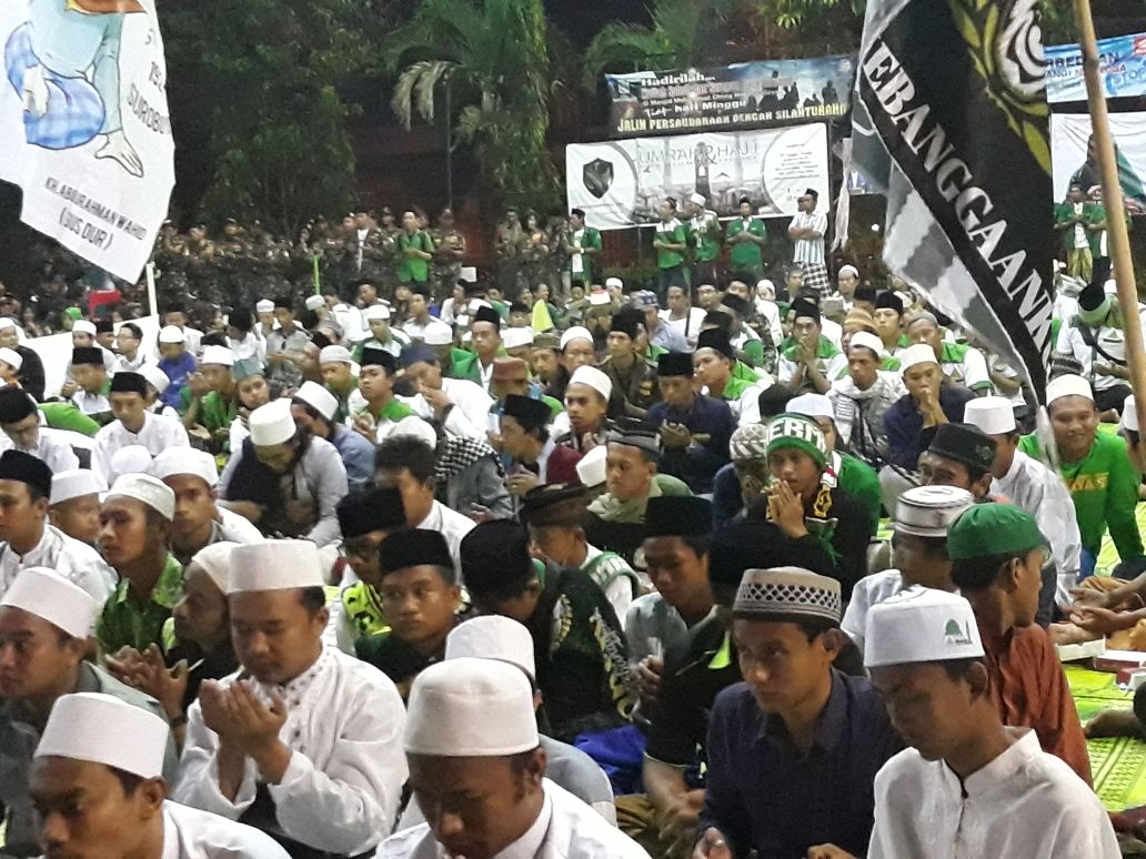 Harlah GP Ansor ke-84, Ribuan Pemuda Surabaya Bersholawat di Masjid Cheng Ho