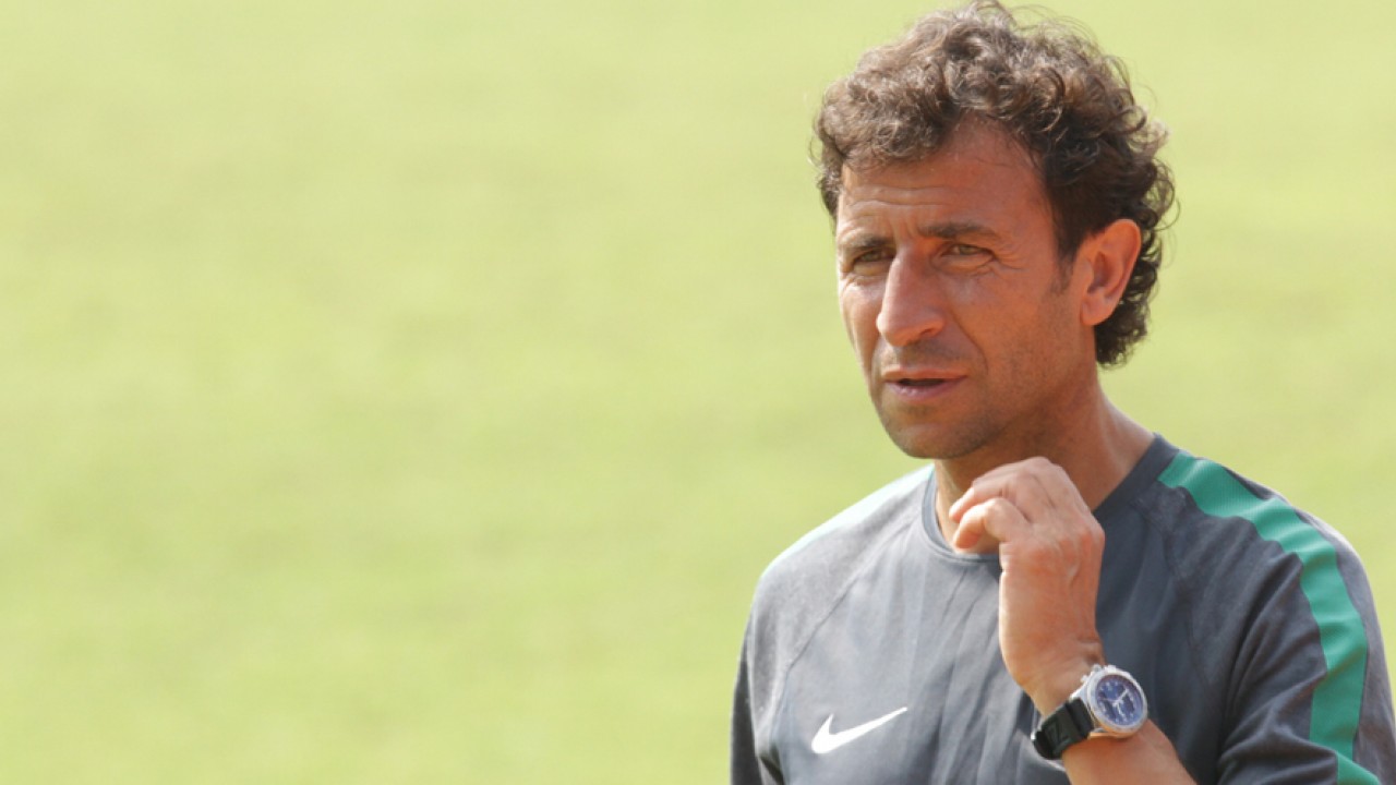 Kalah 0-1 Dari bahrain, Ini Komentar Pelatih Indonesia Luis Milla