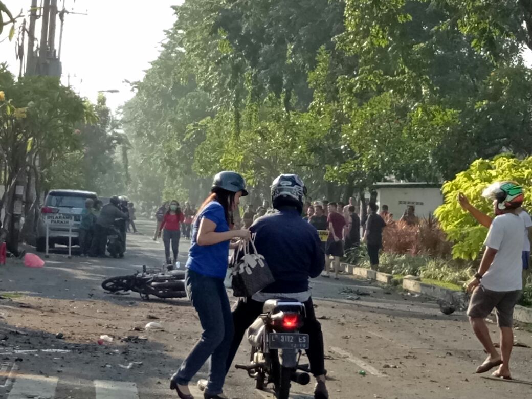 Pelaku Bom Bunuh Diri di GKI Diponegoro Diduga Perempuan