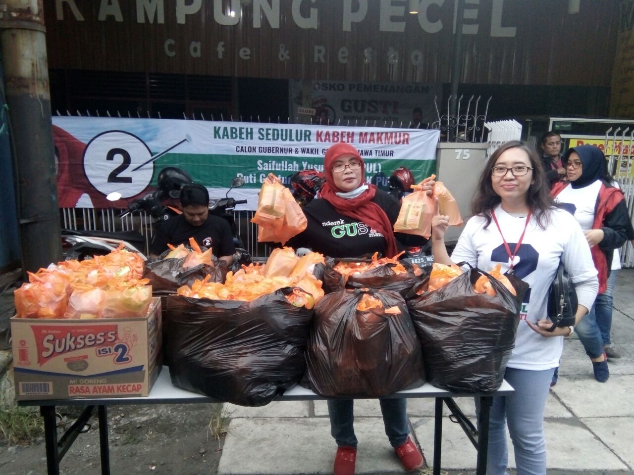 Escape From NII: Seandainya Saja Saya Doraemon, Mbak...6