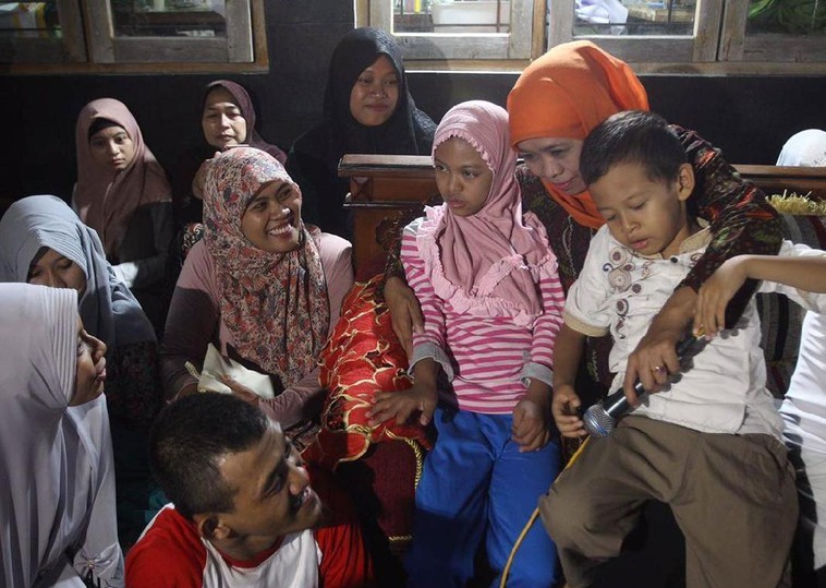 Kunjungi Kaum Difabel, Ini Pesan Khofifah