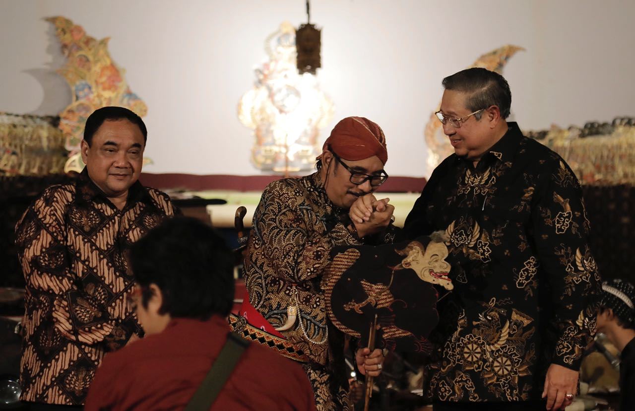 Ki Enthus Soesmono Meninggal Dunia