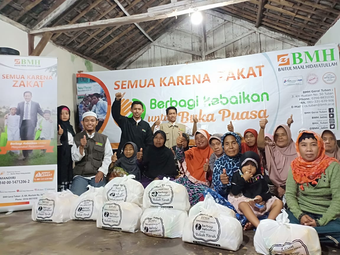 Bahagiakan Yatim Dhuafa, BMH Gelar Buka Puasa Dan Salurkan Sembako di Tuban