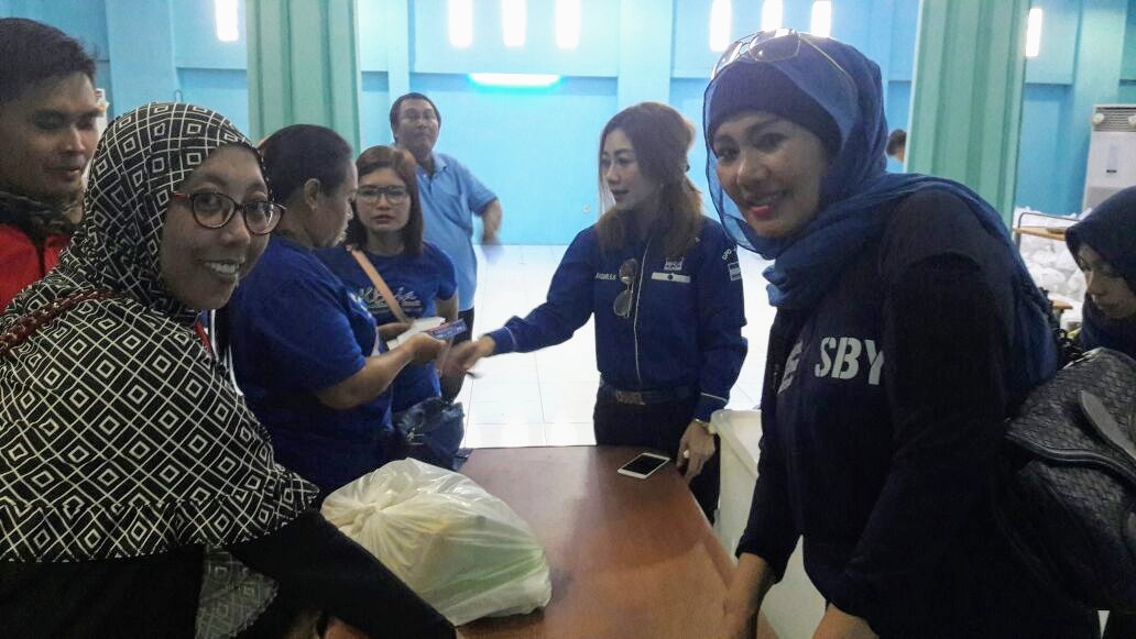 DPD Partai Demokrat Jatim Gelar Pasar Murah