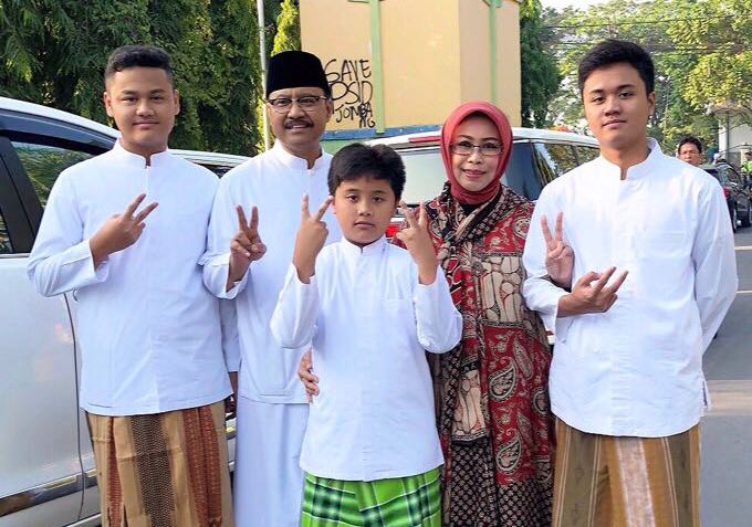 Hari Raya Idul Fitri, Ini Pesan Gus Ipul-Puti