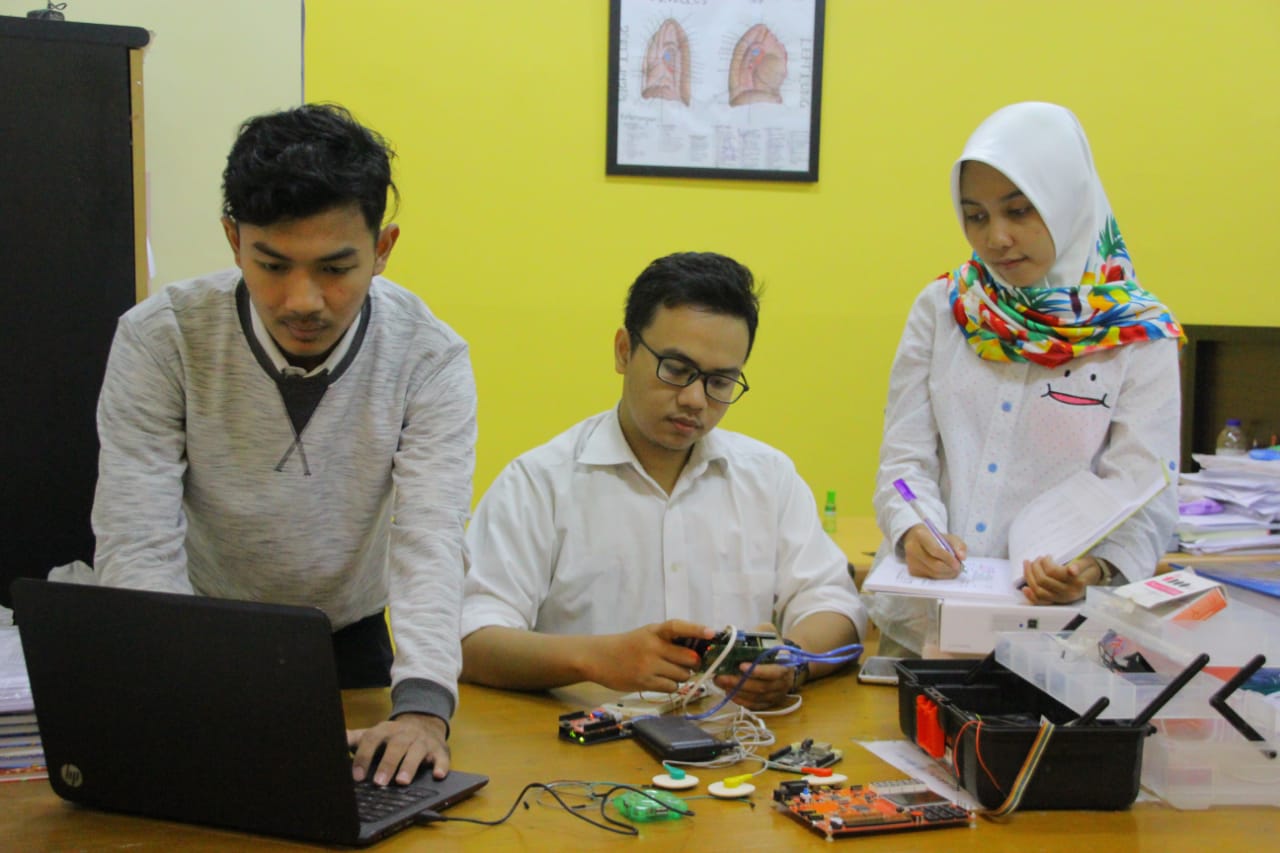 Ini Inovasi Mahasiswa Unair Untuk Pantau Pasien Pascagagal Jantung