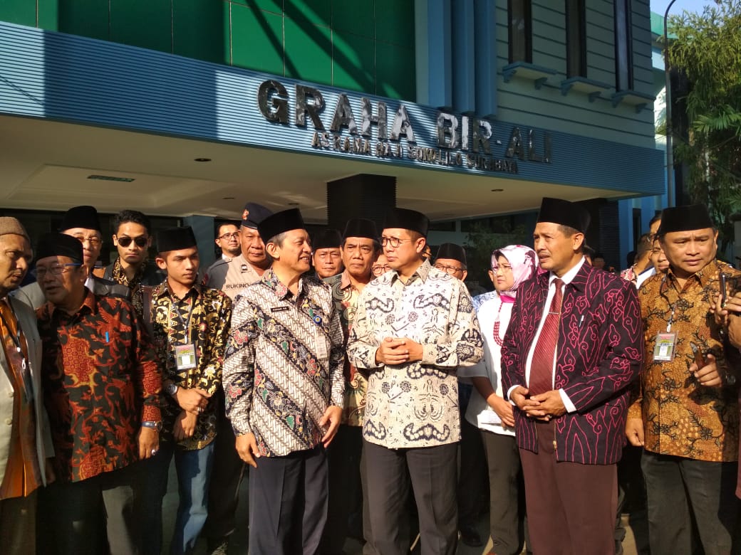 Kloter Pertama Calon Haji Embarkasi Surabaya Dilepas Menteri Agama