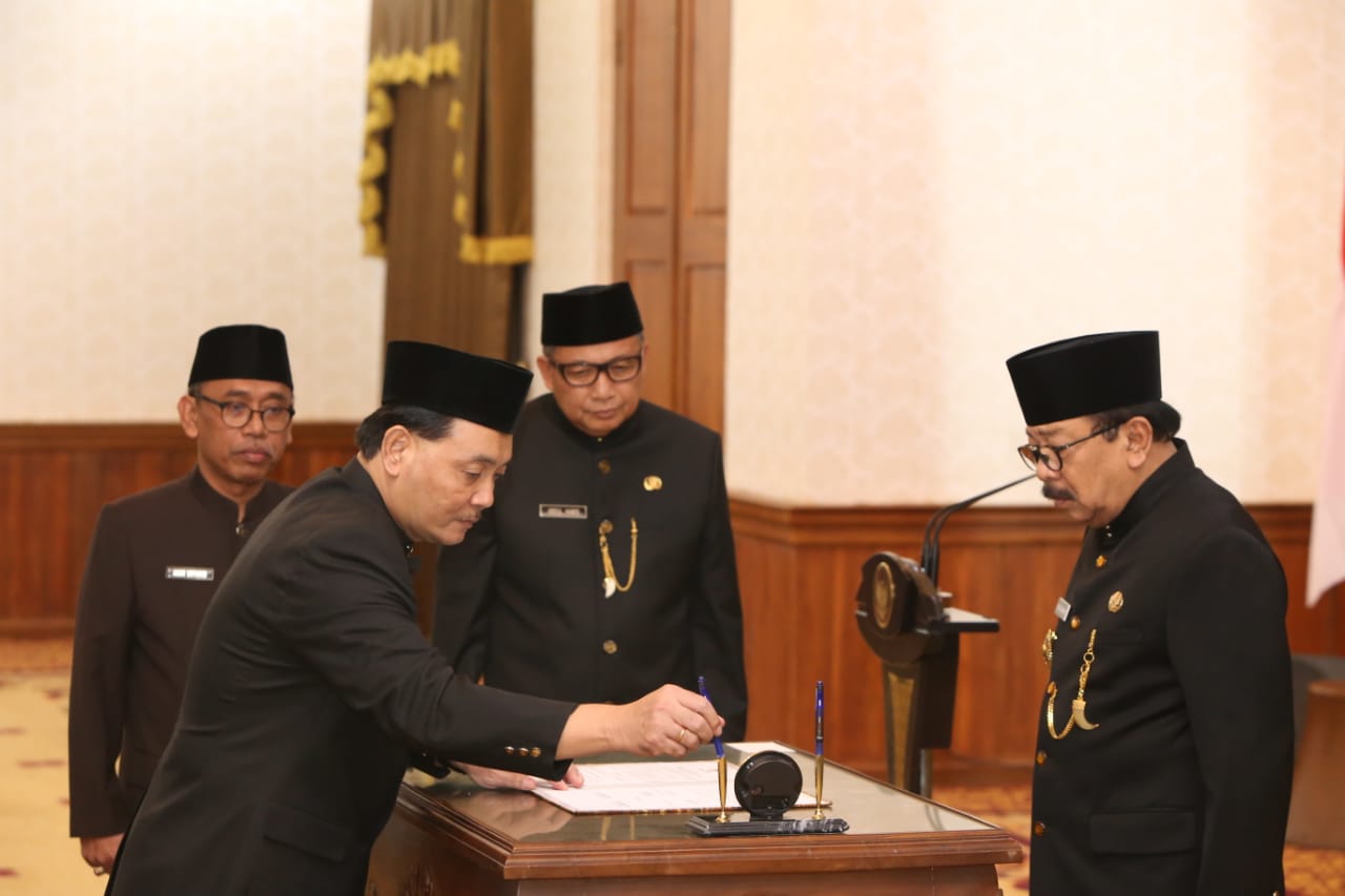 Mengapa Jumadi Dilantik Jadi Pj Sekdaprov Jatim Ini Alasannya
