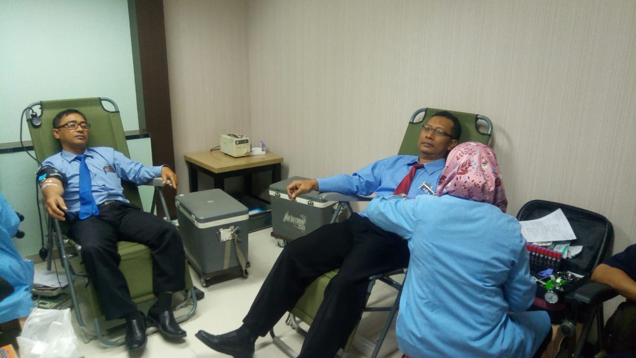 Sambut Ultah ke-5, The Alana Hotel Surabaya Gelar Donor Darah