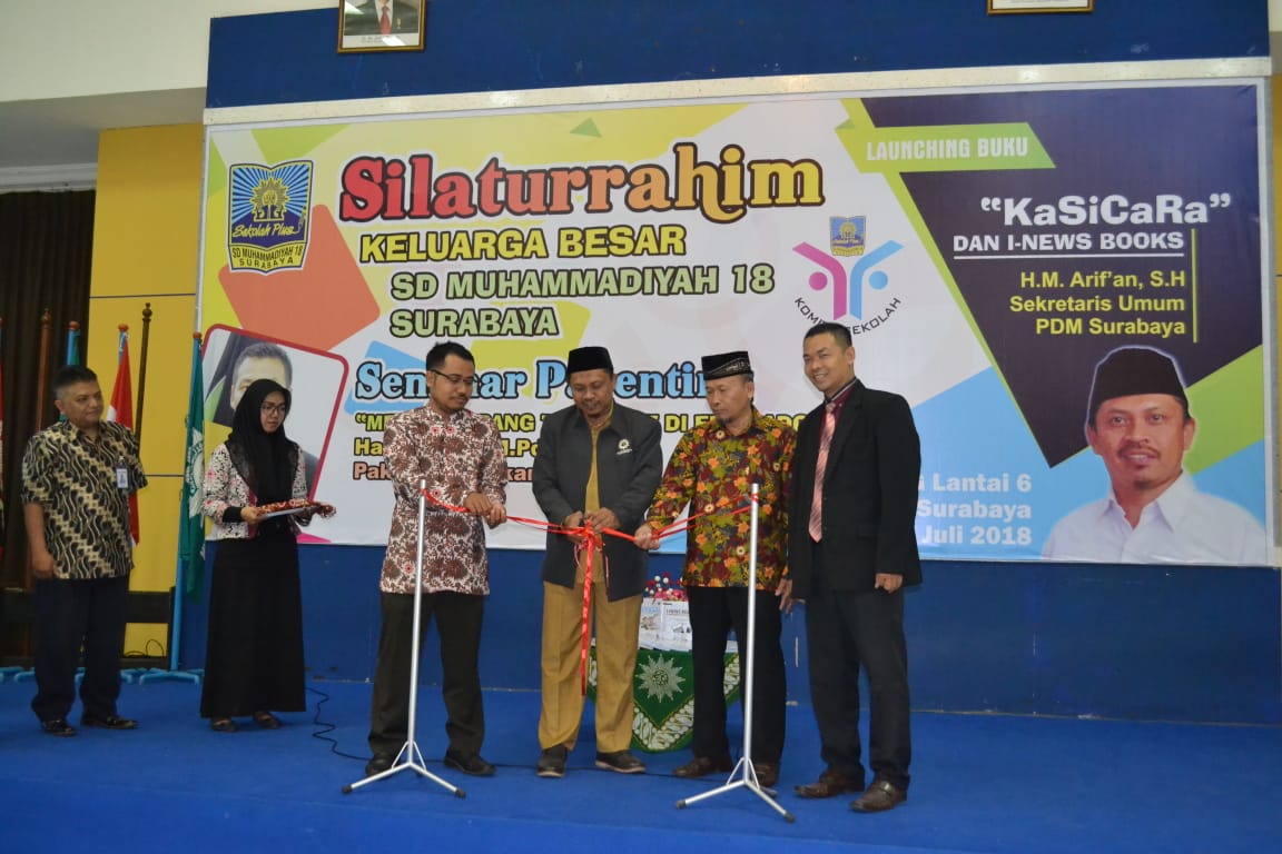 SD Muhammadiyah 18 Launching Buku KaSiCaRa