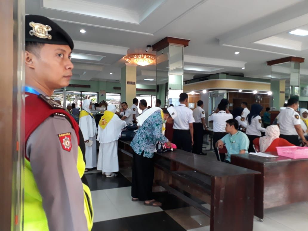 Baliho AHY Bukan Dipasang Partai Demokrat