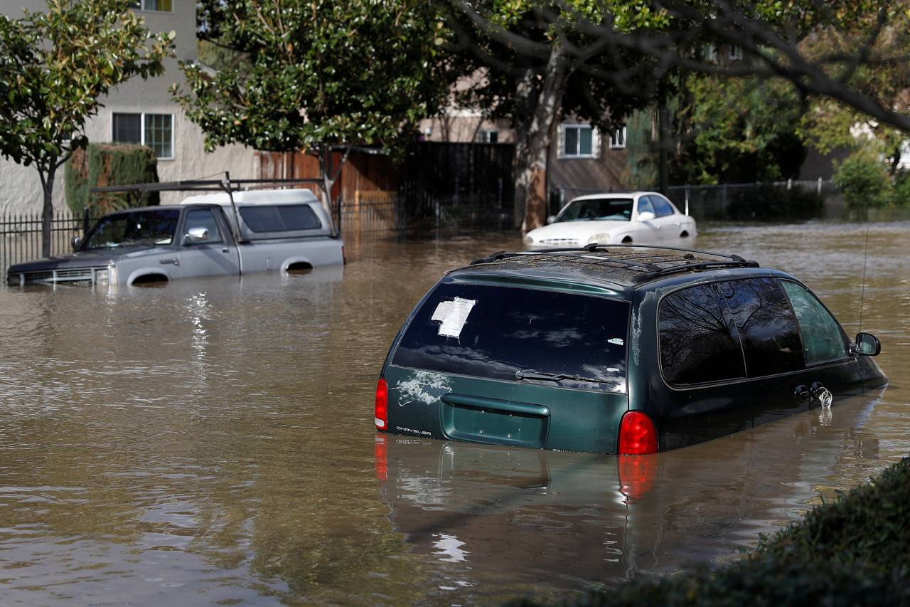Ini Cara Mengetahui Mobil Bekas Anda Pernah Terendam Banjir Atau Tidak