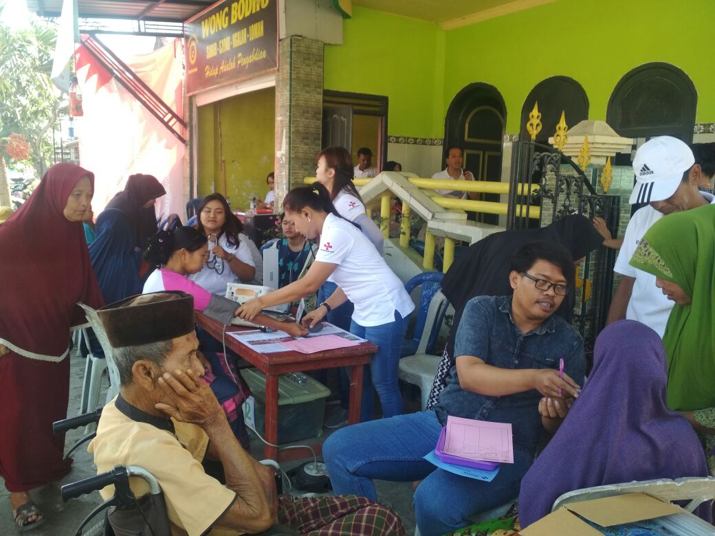 Songsong Sedekah Bumi, Kartar Dusun Purworejo Gelar Pengobatan Gratis
