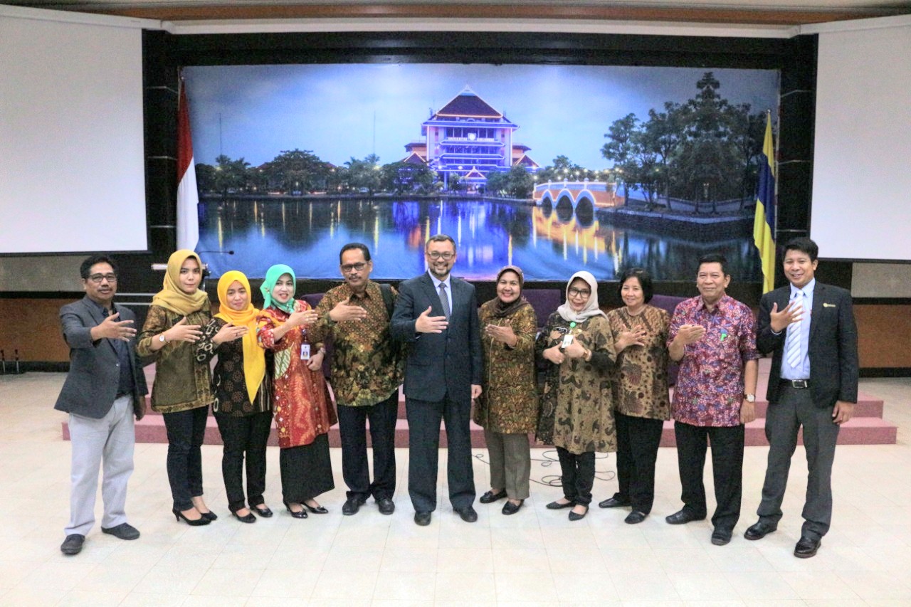 Tiga Guru Besar Bahas Pemanfaatan Maritim, Ini Hasilnya