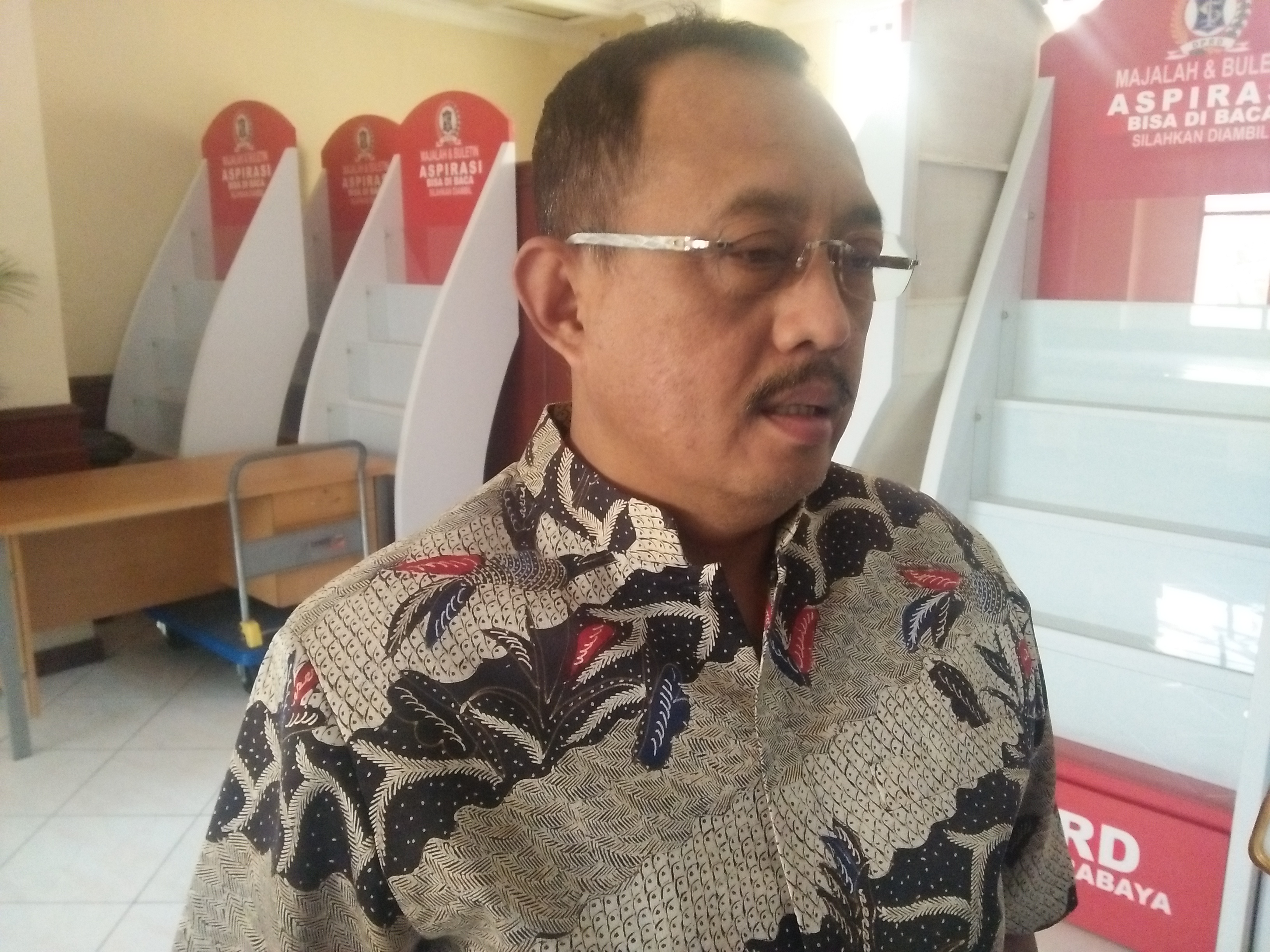 PKL Masjid Al-Akbar Keluhkan Penguasaan Lahan Atas Nama Pribadi, DPRD Minta LPMK Lebih Aktif Ayomi PKL