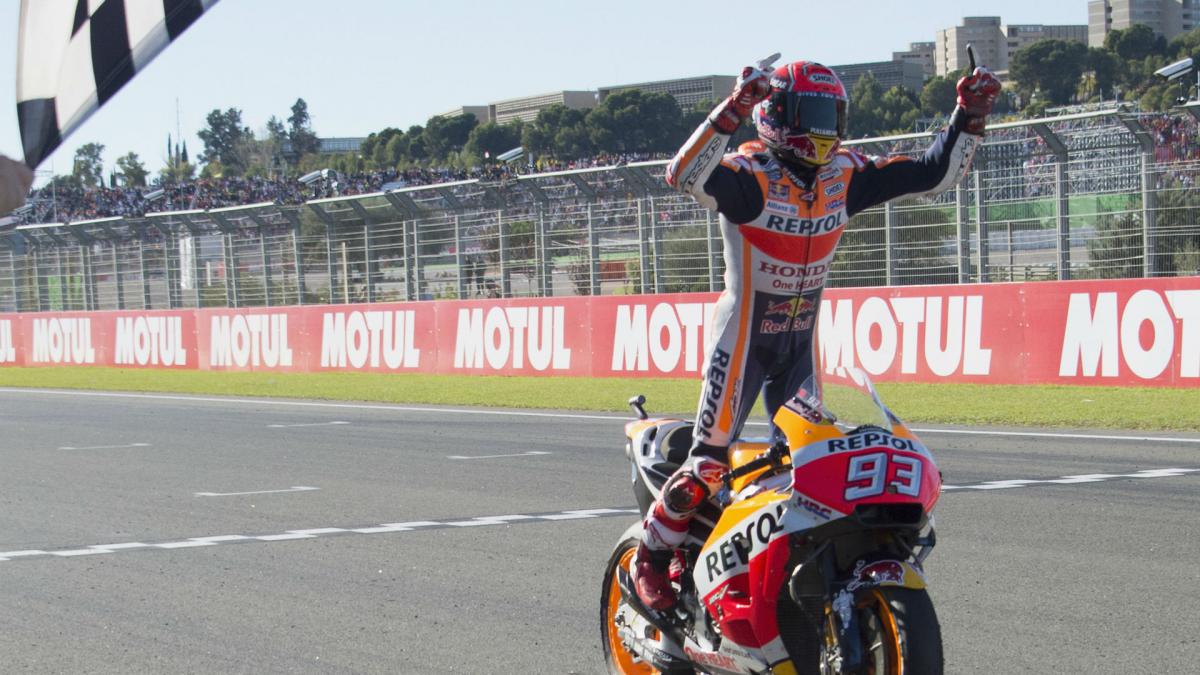 Dovizioso Terjatuh, Marquez Juara Dunia 2018