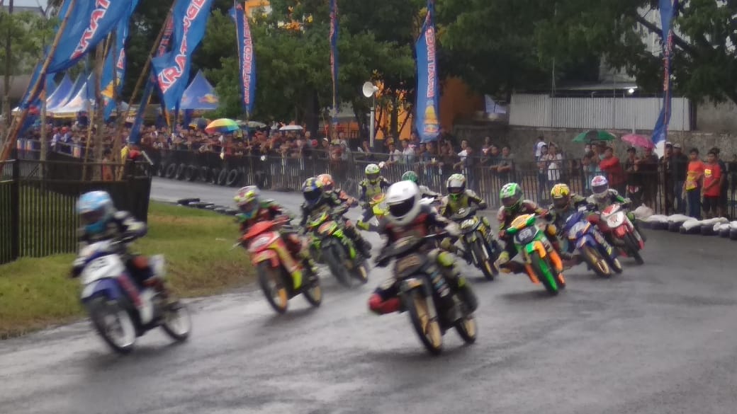 Hasil Kejuaraan Kratingdaeng Matic &amp; Mini GP Trenggalek